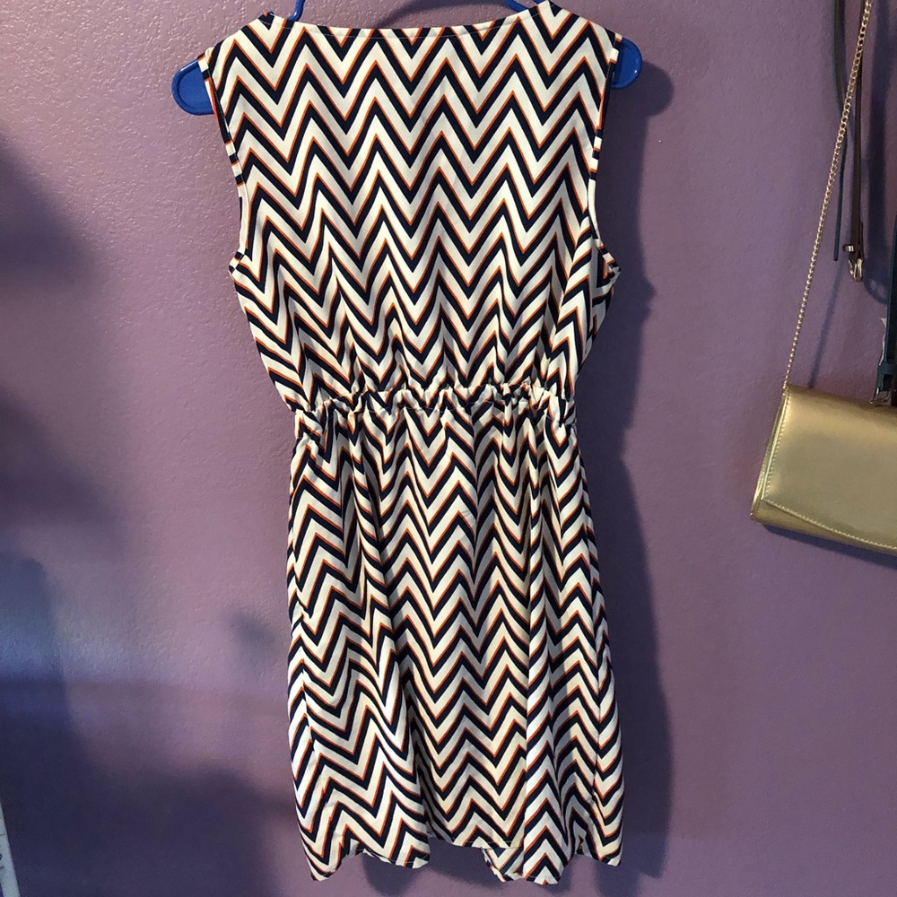 Patterned dress - Picture 4 of 4